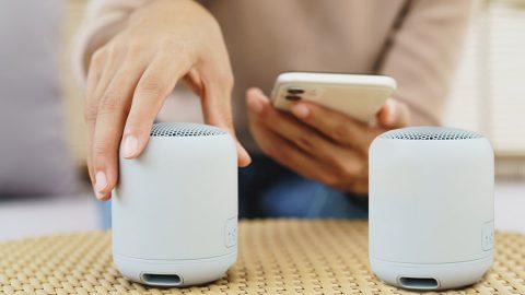 How to Connect Two Bluetooth Speakers to One iPhone